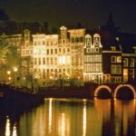 Amsterdam mit dem Hausboot: Miete ohne Führerschein!