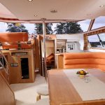 Hausboot EUROPA 700 von Locaboat, Salon