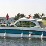 Nicols estivale-quattro-s-bimini1 hausboote mieten