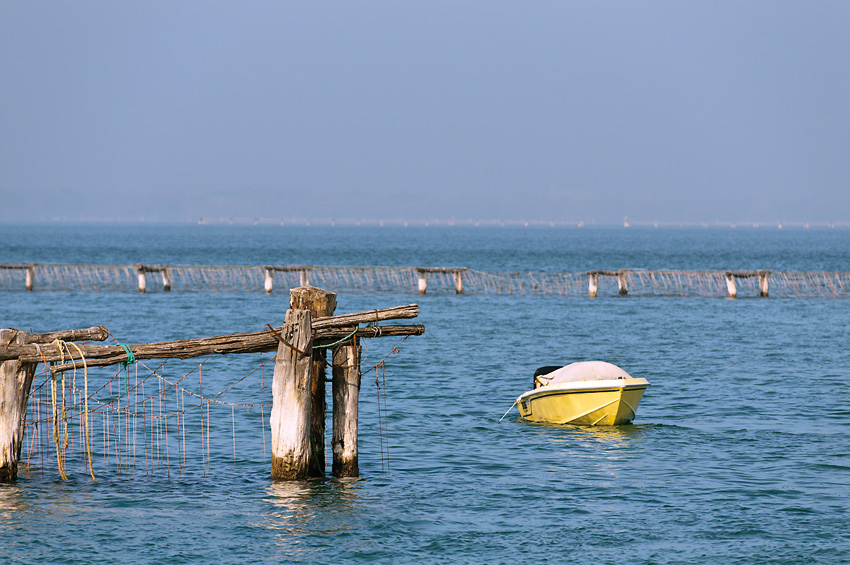 italien lagune von venedig fischerboot